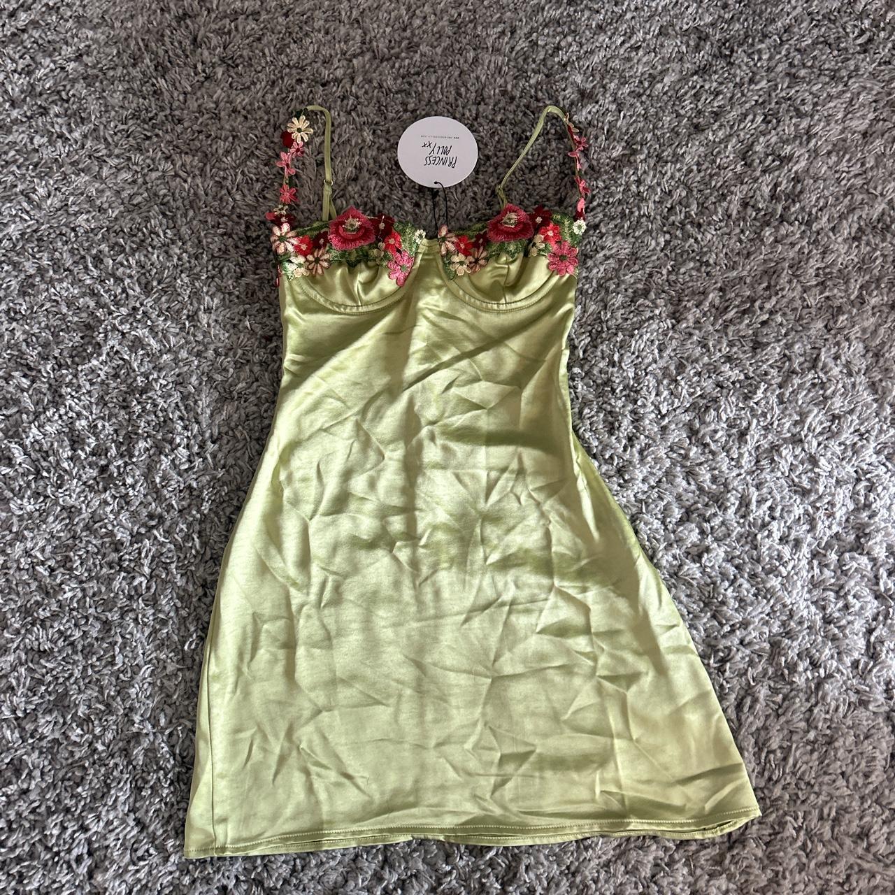 Princess Polly Green Kenzie Mini Dress. Size 2 (S) - Depop