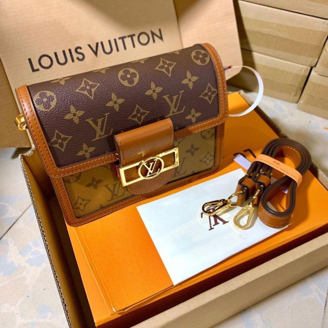 This is a pre-owned LV bag that has been restored. - Depop