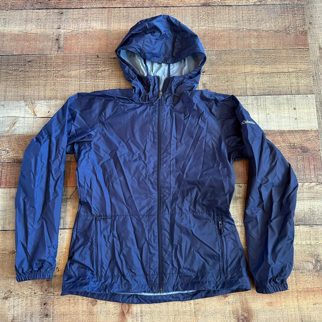 Columbia Women's Light Weight Navy Blue Full Zip... - Depop