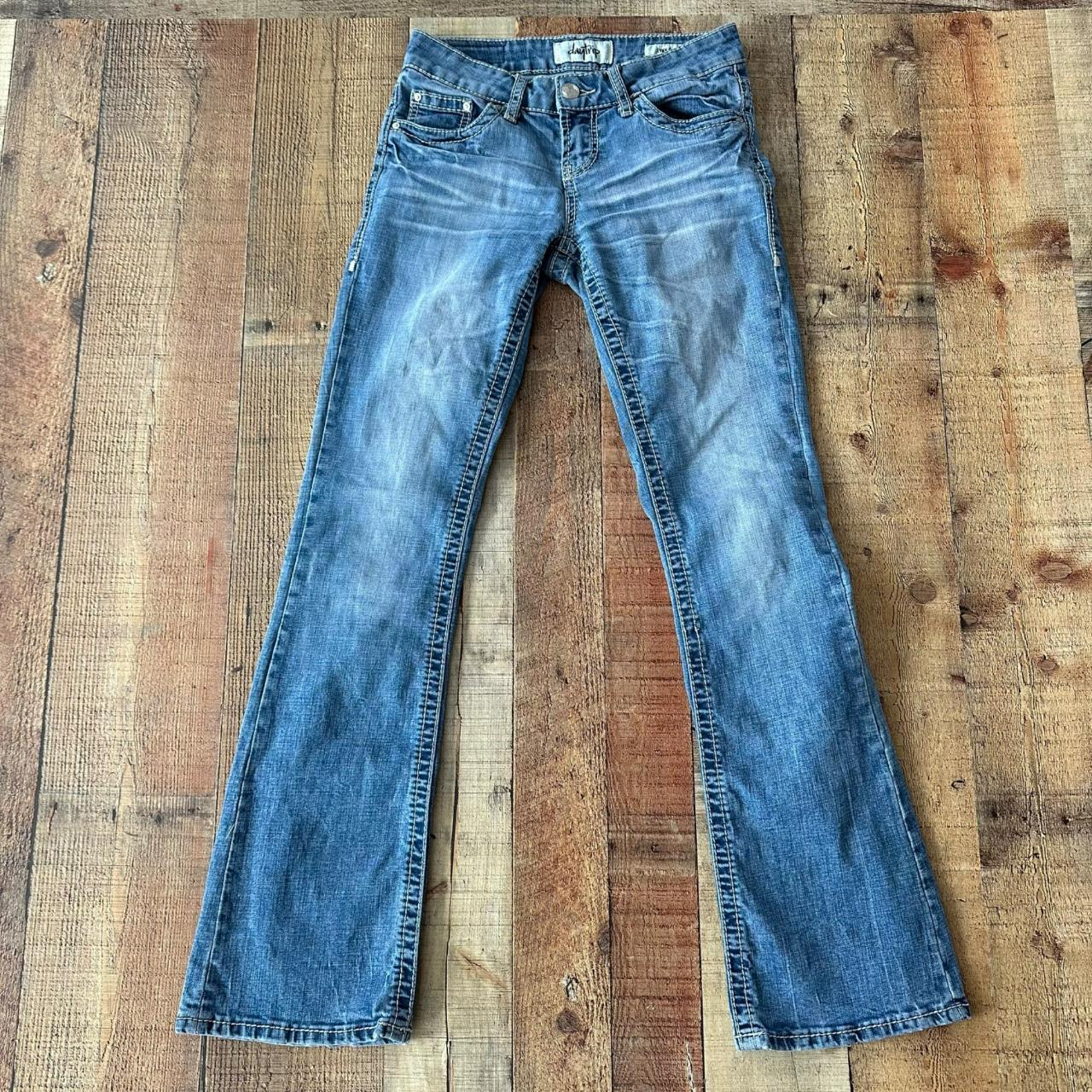 Daytrip womens lynx bootcut jeans -25 There are a... - Depop