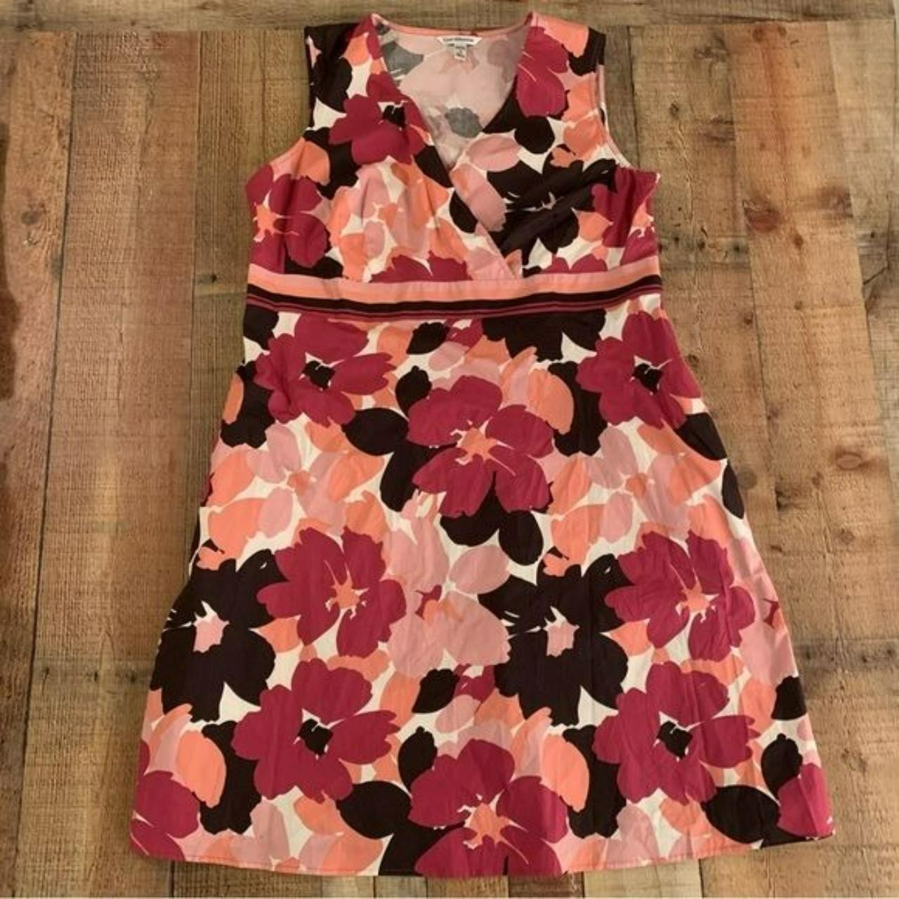 Croft & barrow low v-neck tank top floral midi dress... - Depop