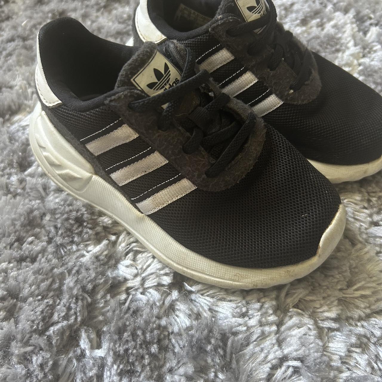 Infant size 7 adidas trainers deals