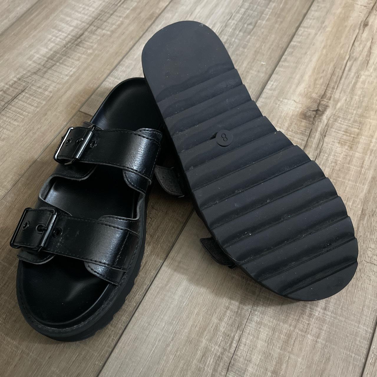 womens nike sandals size 11