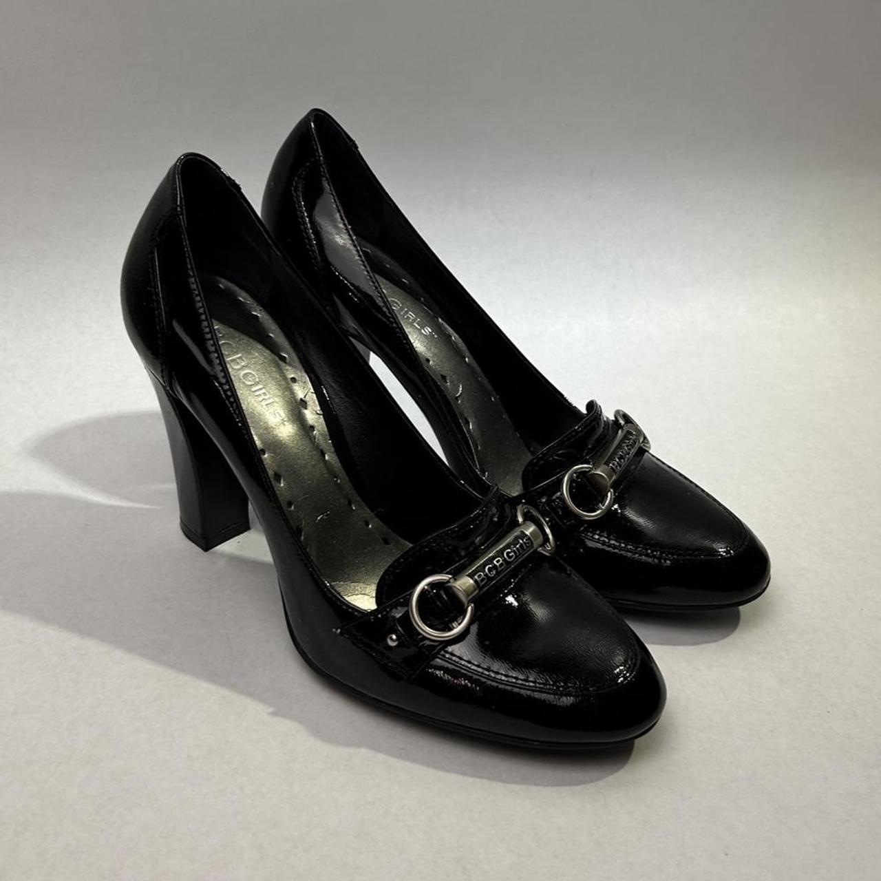 Bcbg clearance black pumps