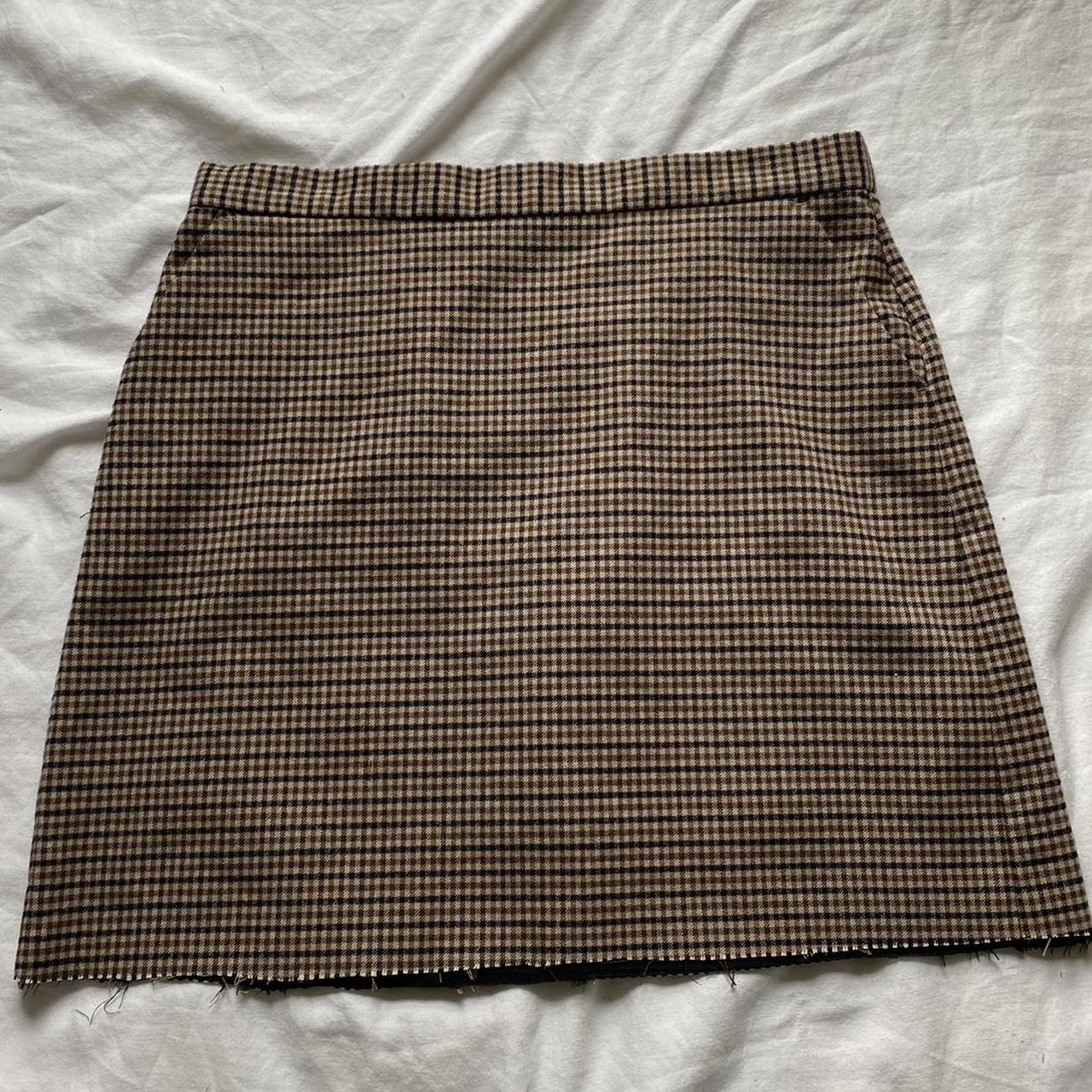 Banana Republic Women S Black And Tan Skirt Depop