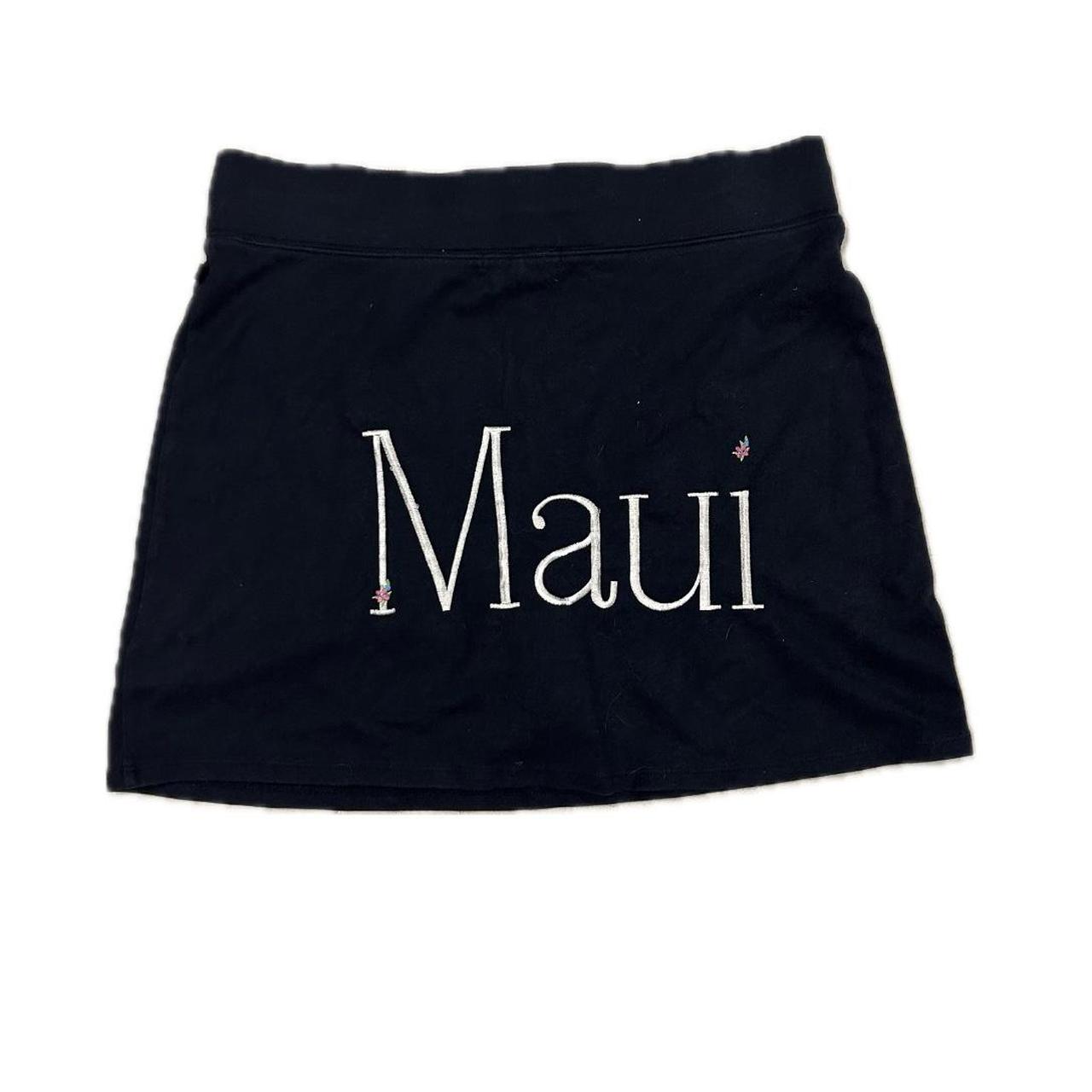 item listed by yourmomscloset555