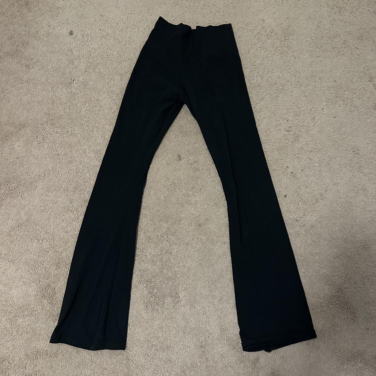 Brandy Melville Women's Black Leggings | Depop