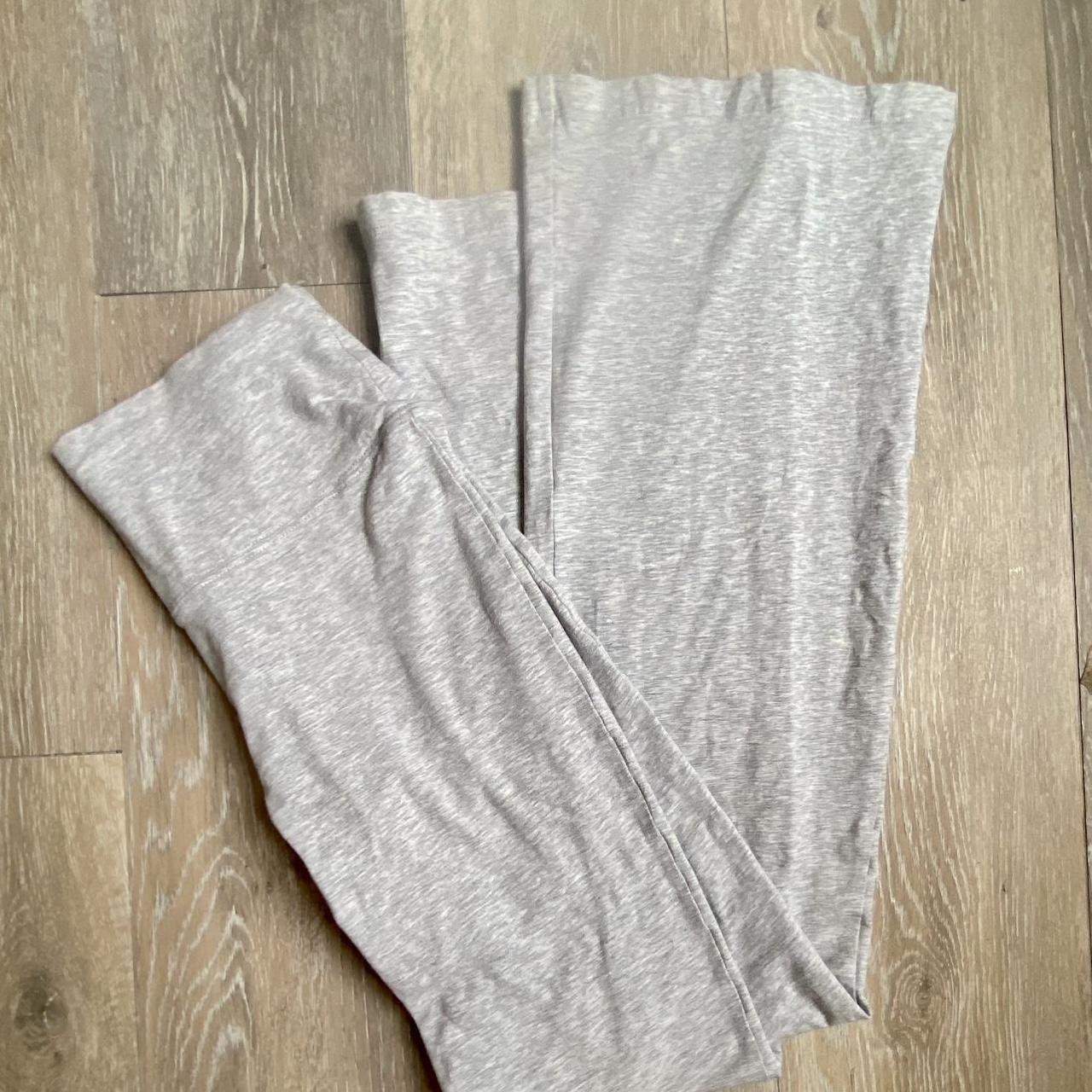 Aerie Women's Grey Leggings Depop