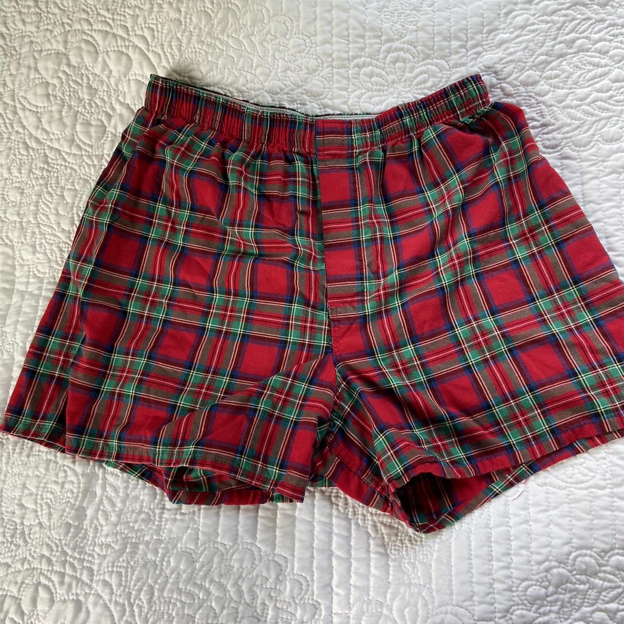 hanes cute boxer shorts - could wear with waistband - Depop