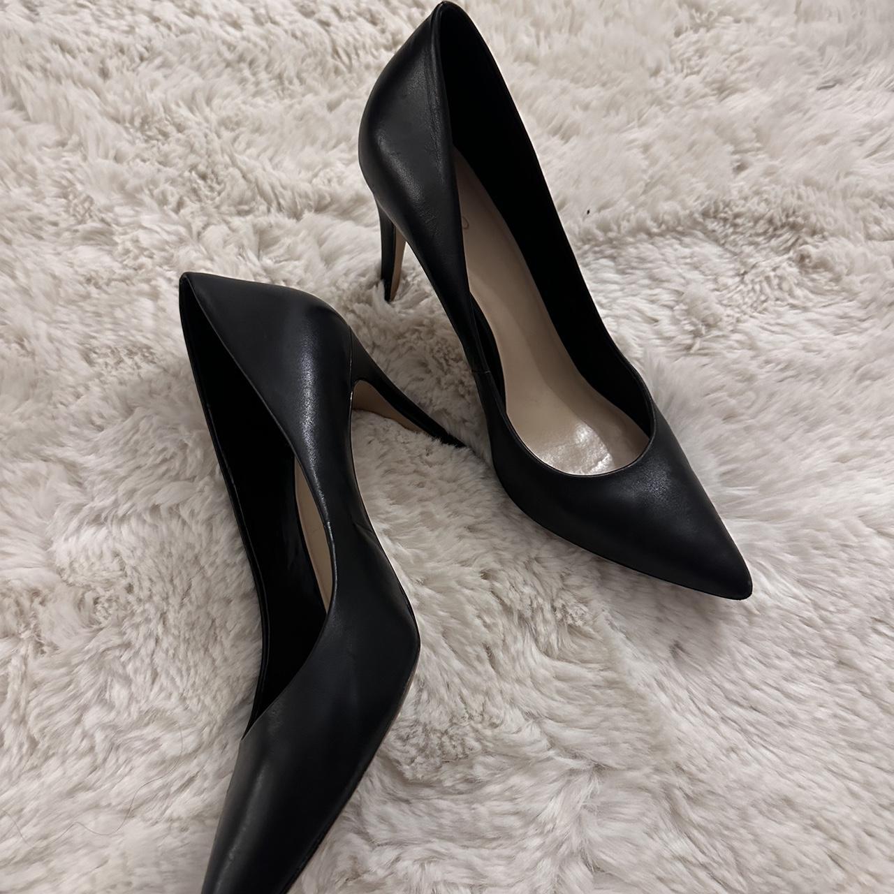 black classic heels covered toe - Depop