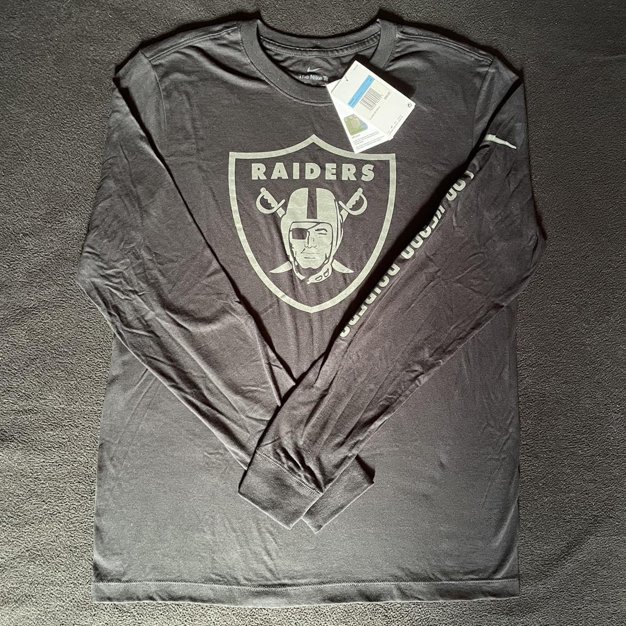 Nike RFLCTV Logo (NFL Las Vegas Raiders) Men's Long-Sleeve T-Shirt