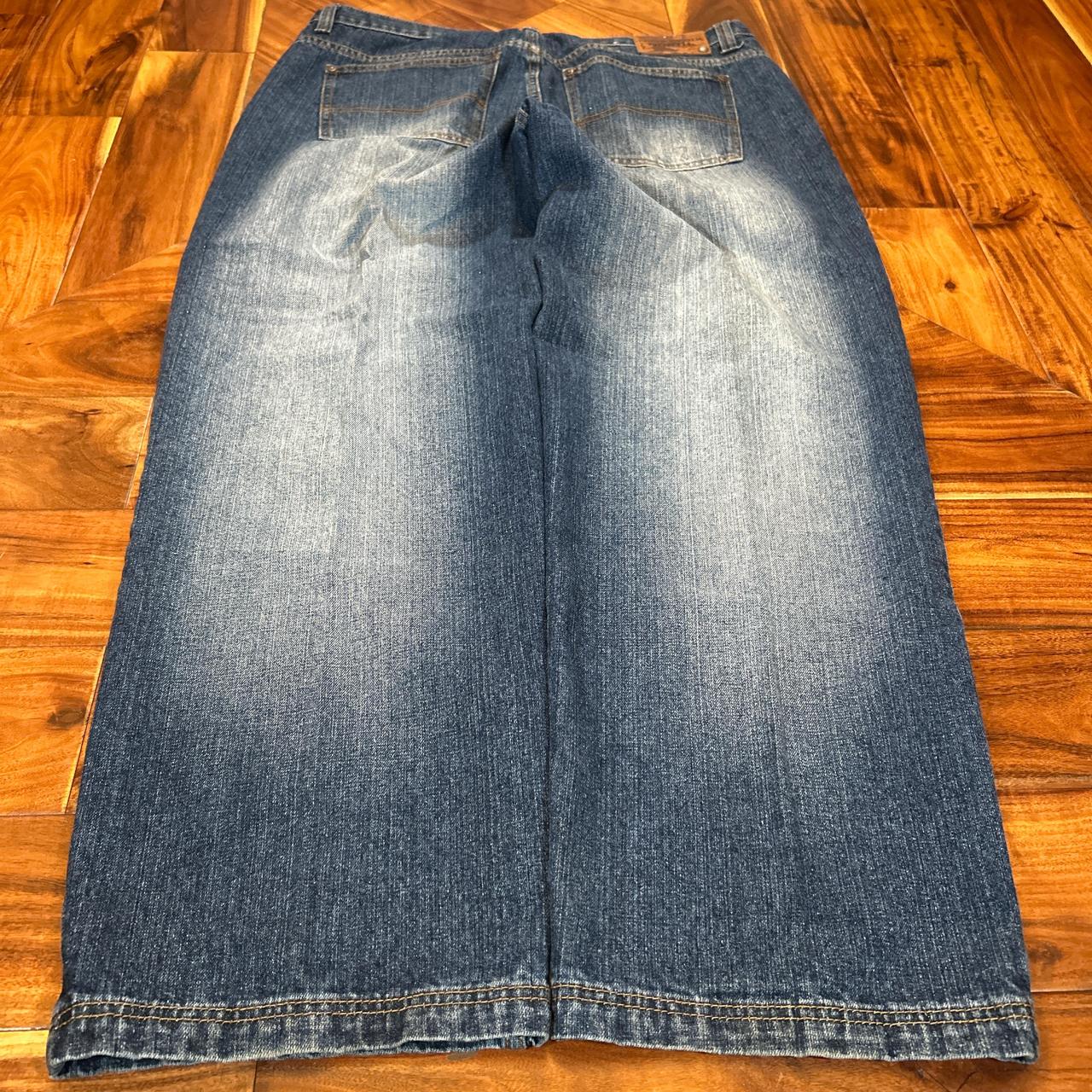 item listed by wvintage_