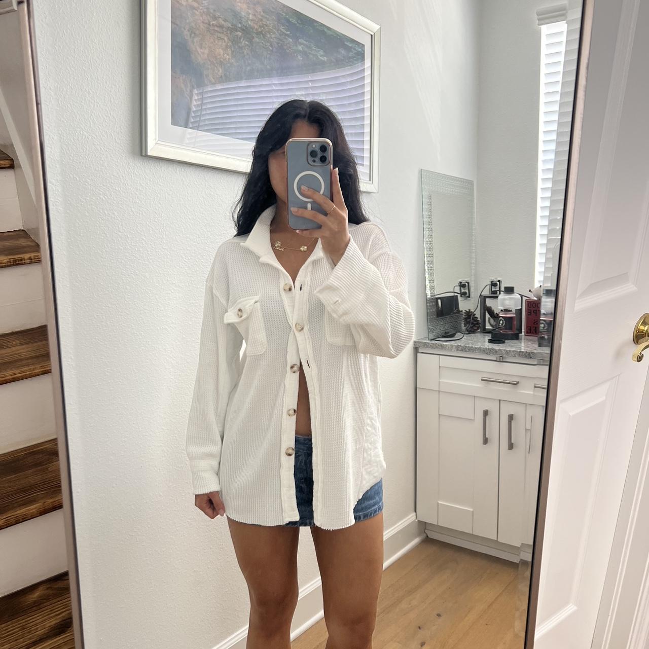 item listed by ashleyycheungg