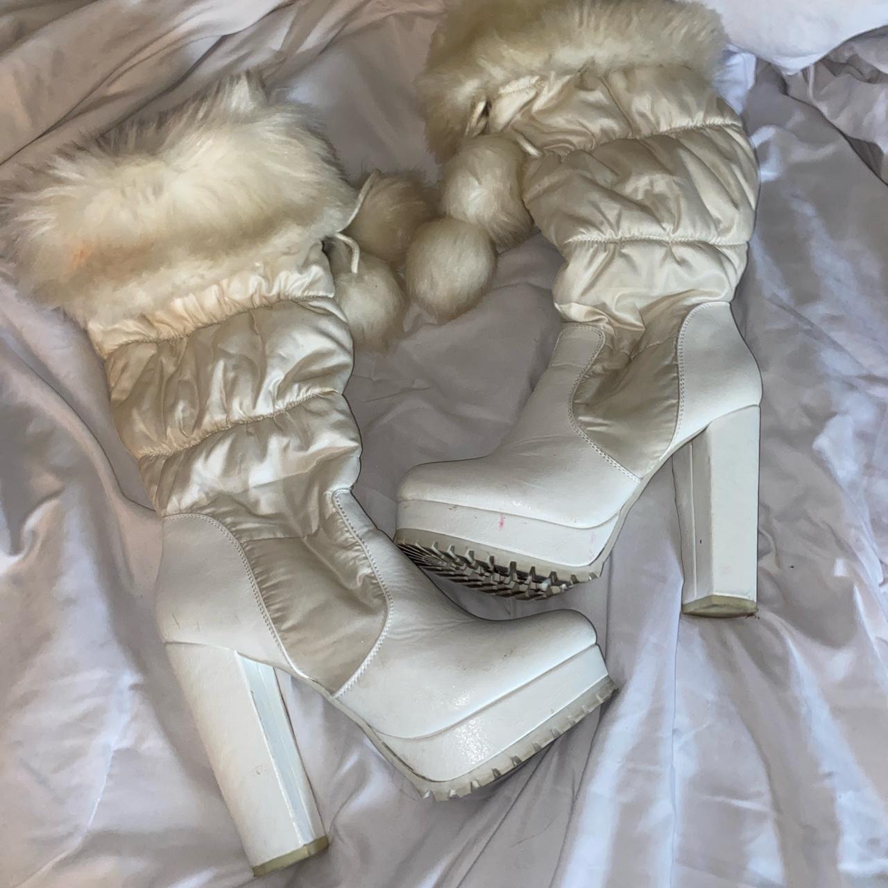 Shoedazzle fuzzy outlet boots