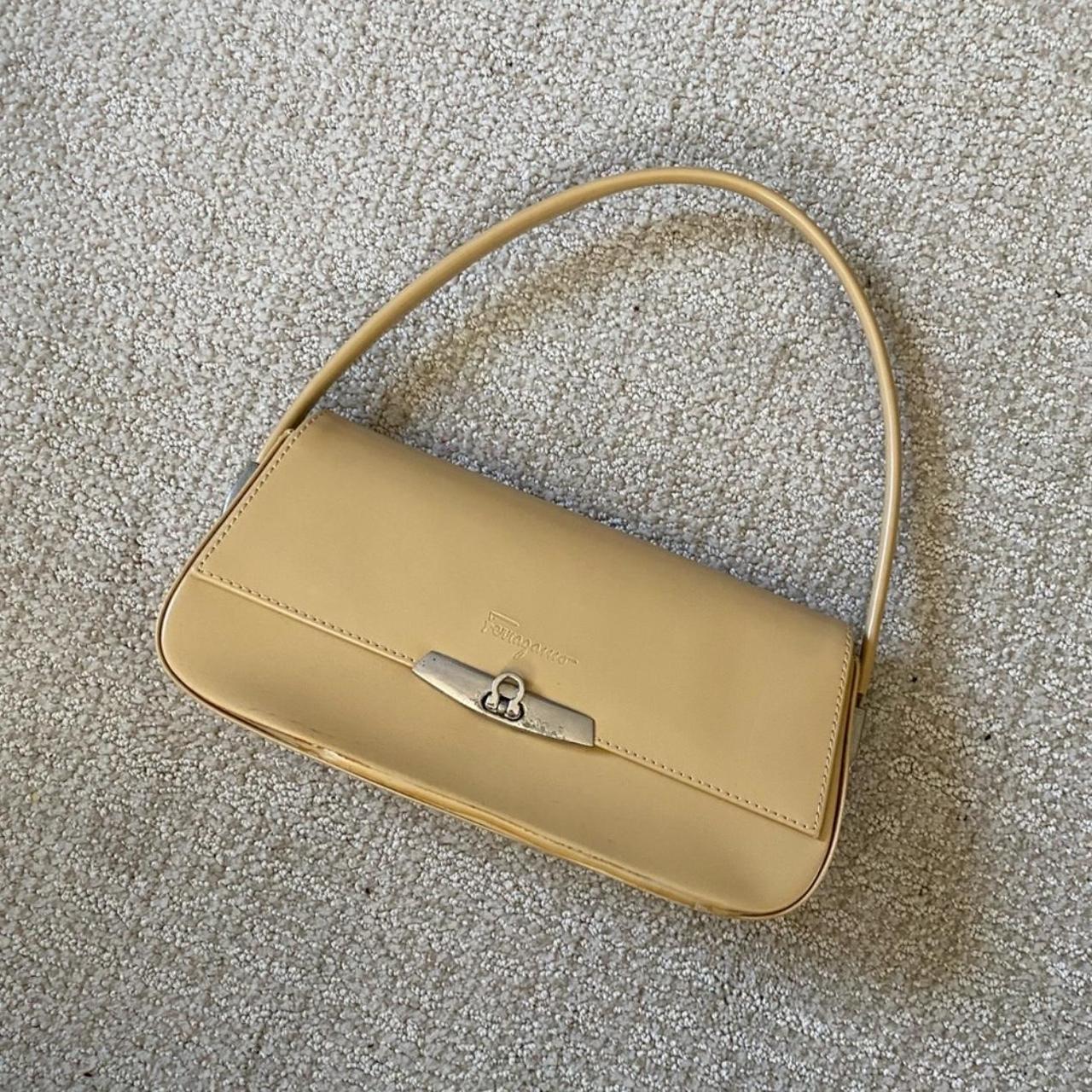 Salvatore Ferragamo Women's Shoulder bags Tan/Yellow – Vintage