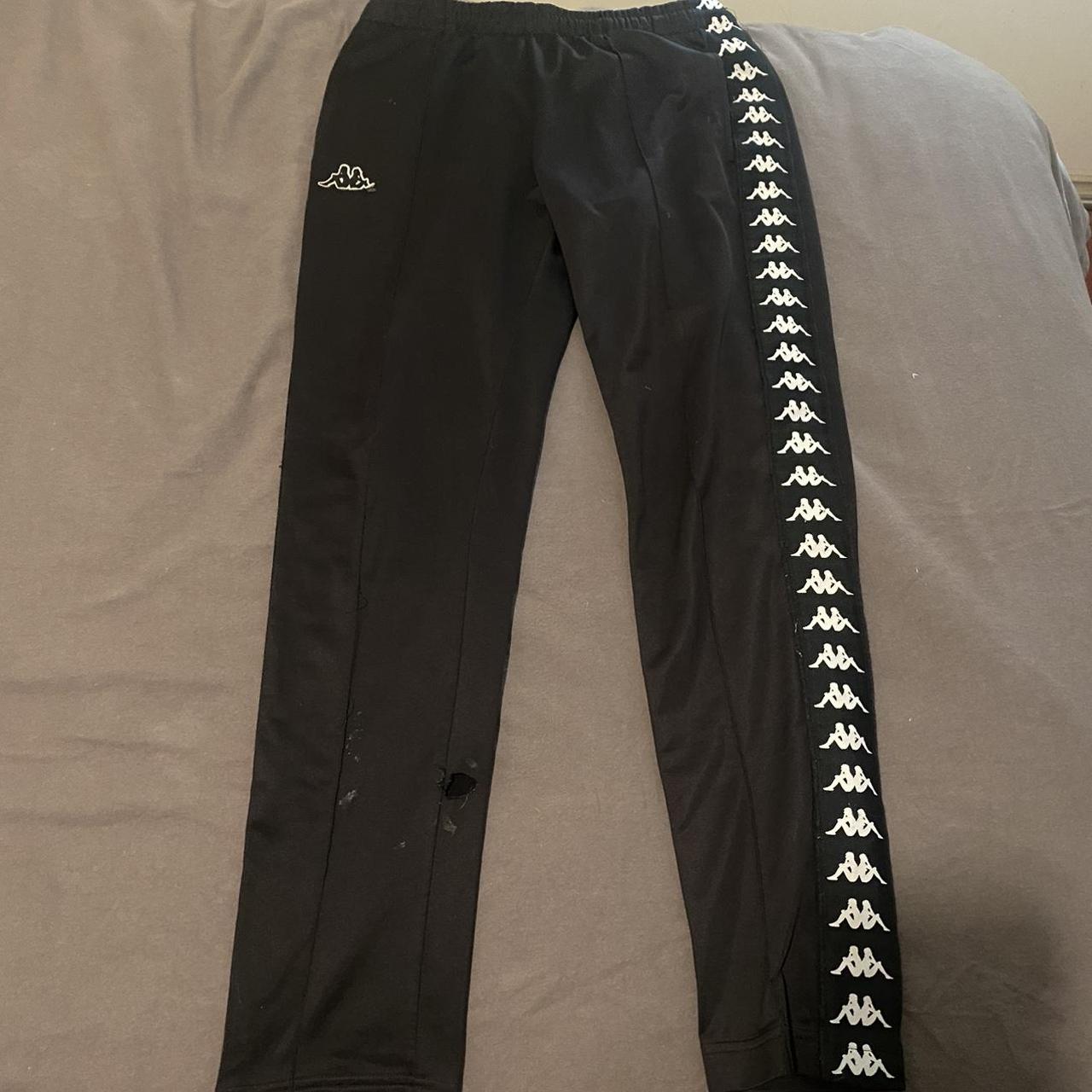 MENS KAPPA PANTS SIZE MEDIUM Small hole on right calf Depop