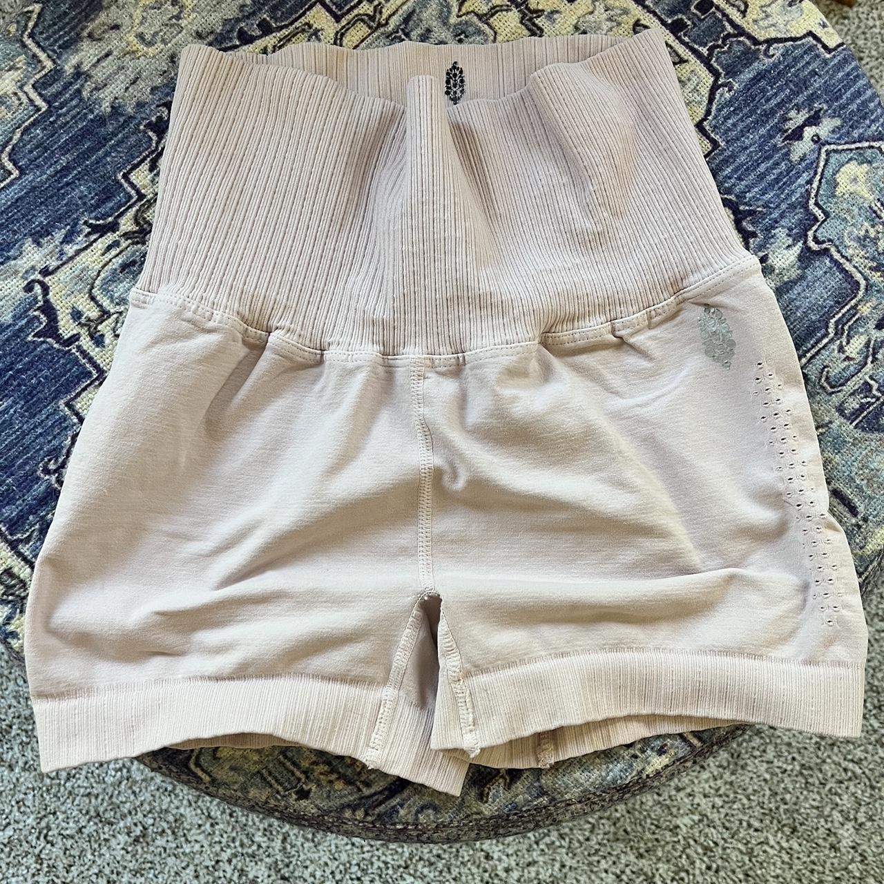 Free People Workout Short Depop   P0 