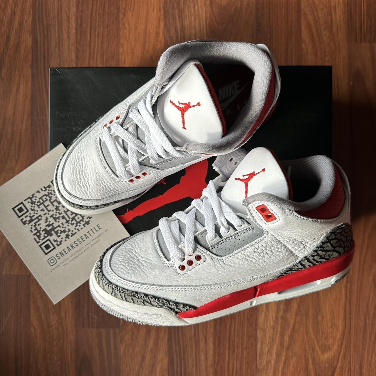 Air Jordan 3 outlets Retro Fire Red Size 6.5 Gs