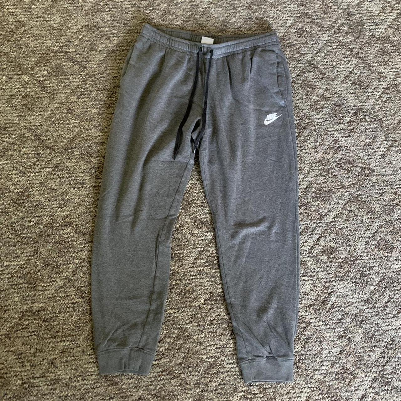womens dark grey nike sweatpants