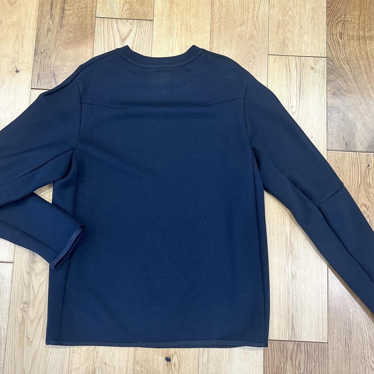 nike tech fleece sweatshirts