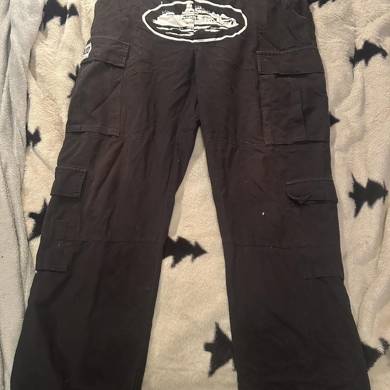 CORTEIZ GUERILLAZ CARGO PANT BLACK/PINK Size: | Depop