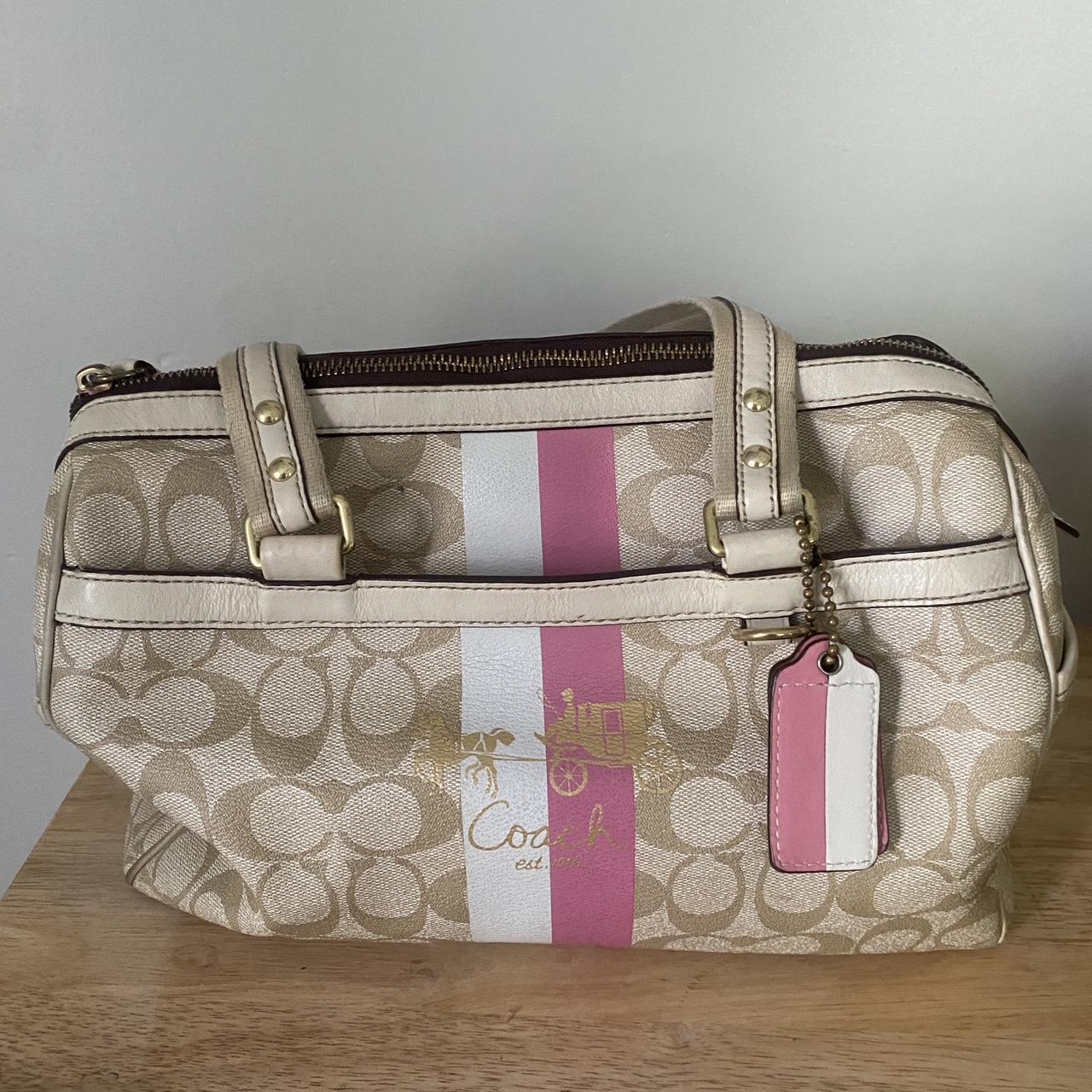 Elevate your style with this elegant Coach Heritage - Depop