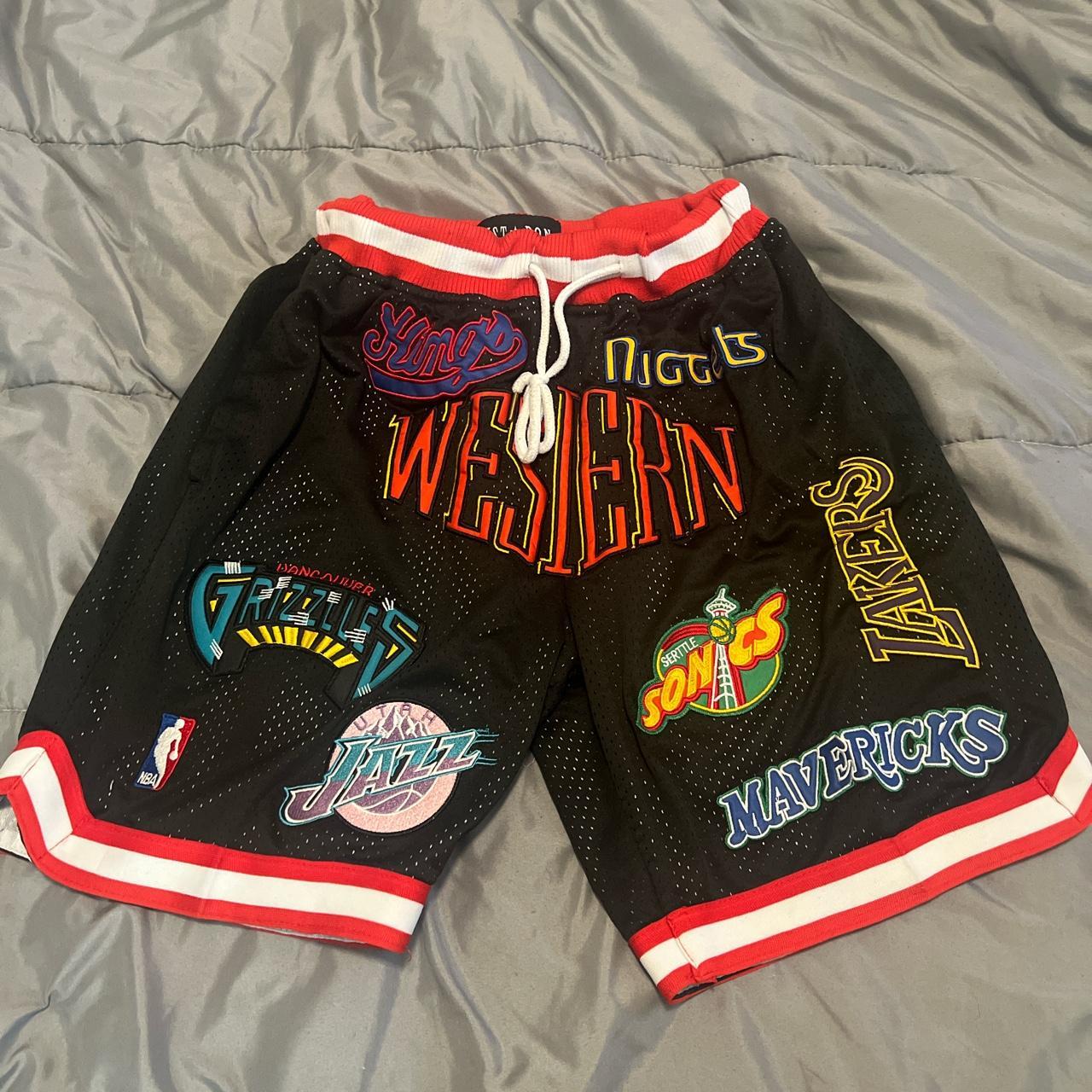 WESTERN CONFERENCE SHORTS