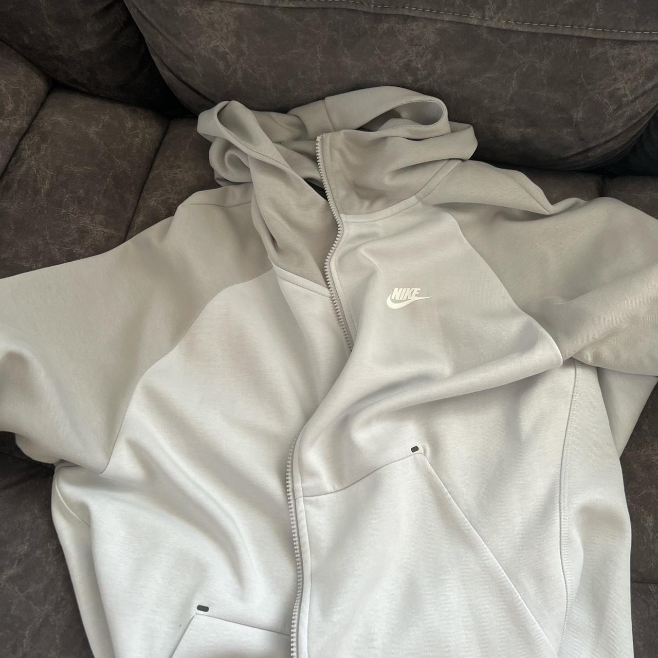 mens old nike tech fleece