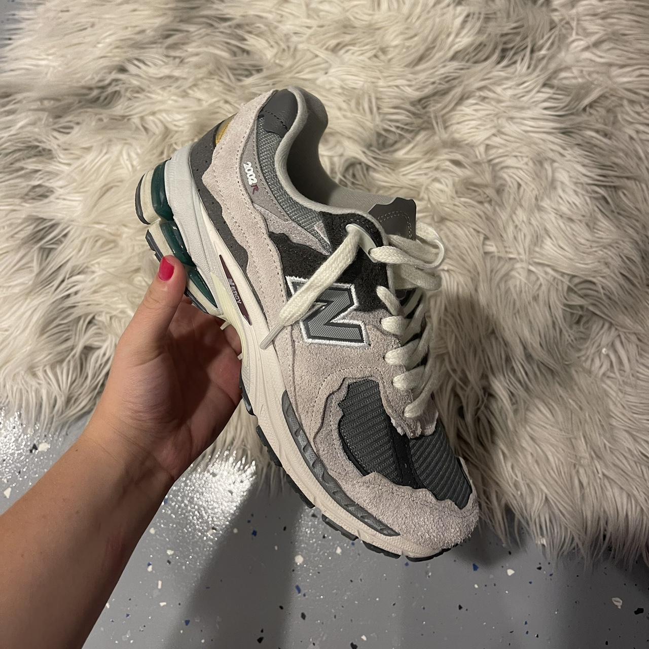 new balance 2002r m rain cloud grey