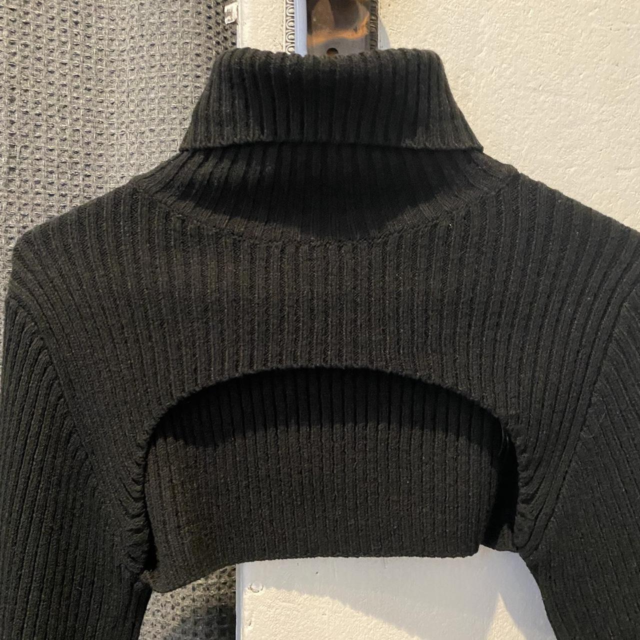 H&M Women's Black Jumper Depop