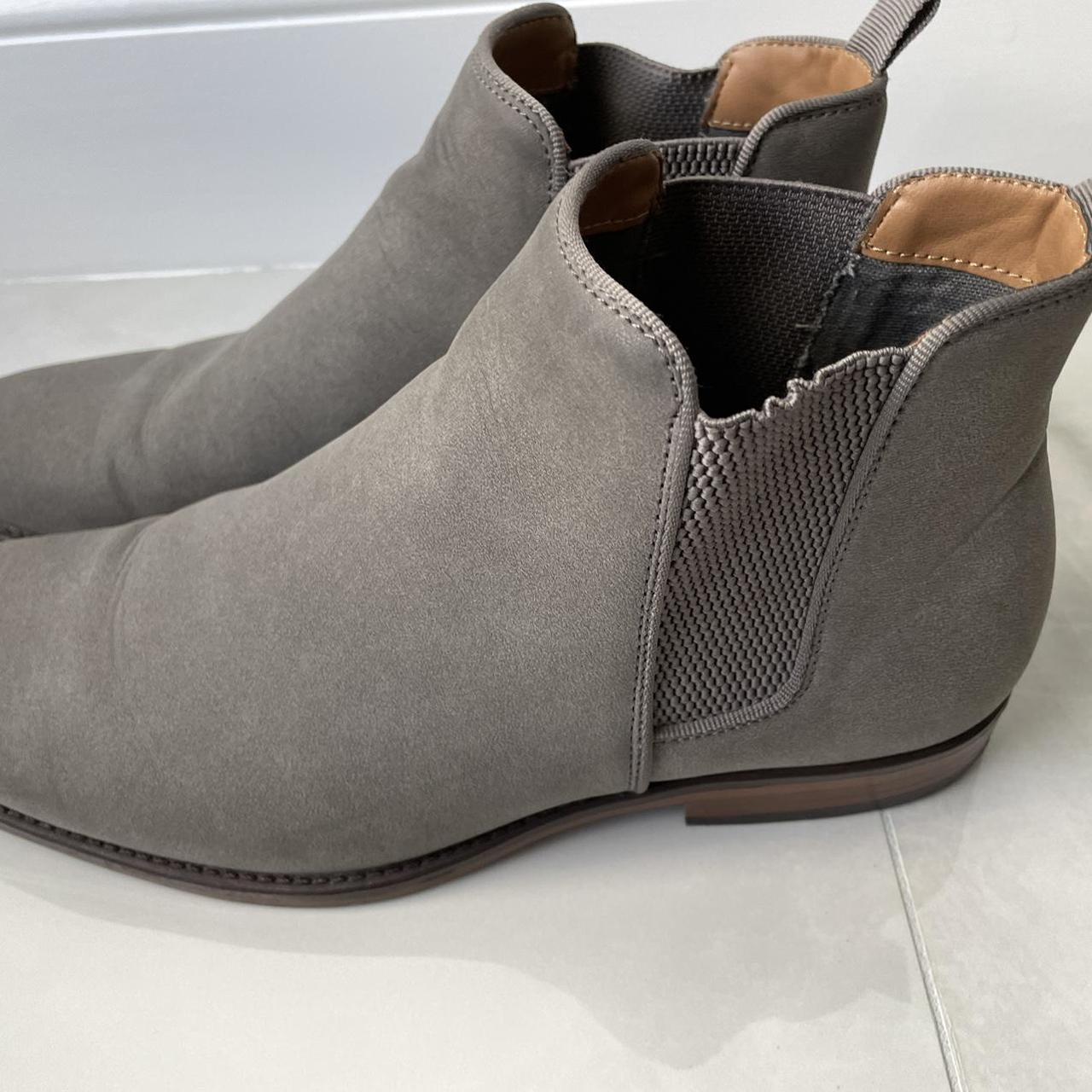 Parker and 2025 sky chelsea boots