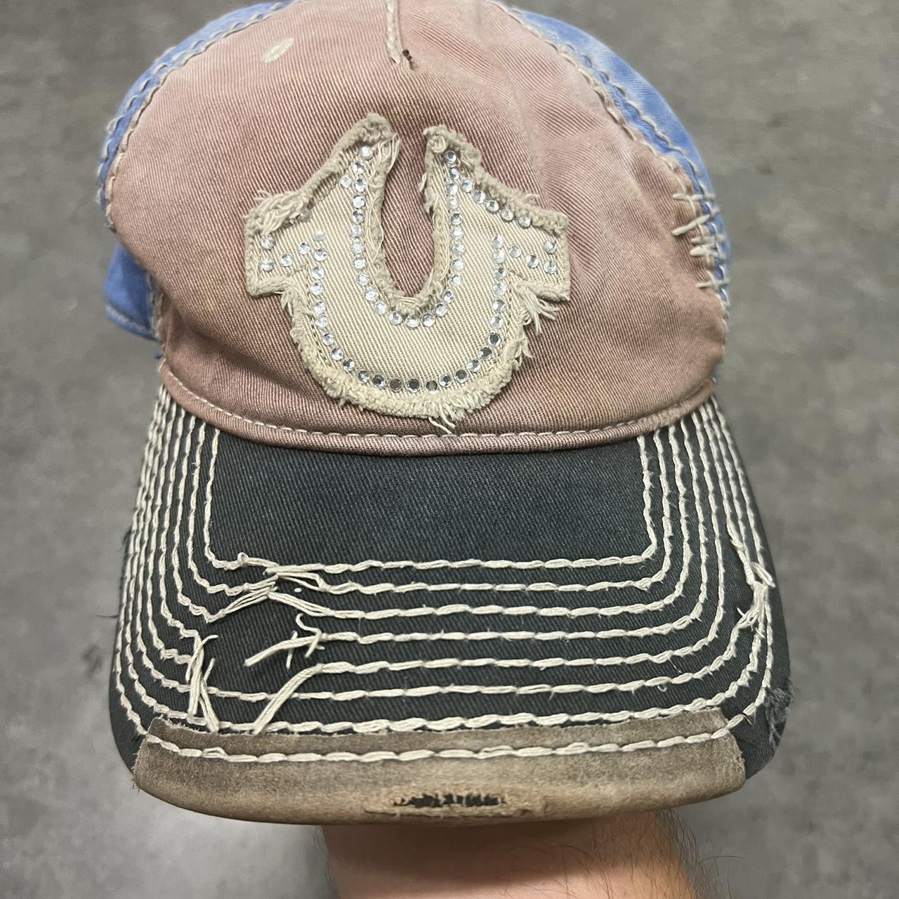 Deals True religion distressed hat