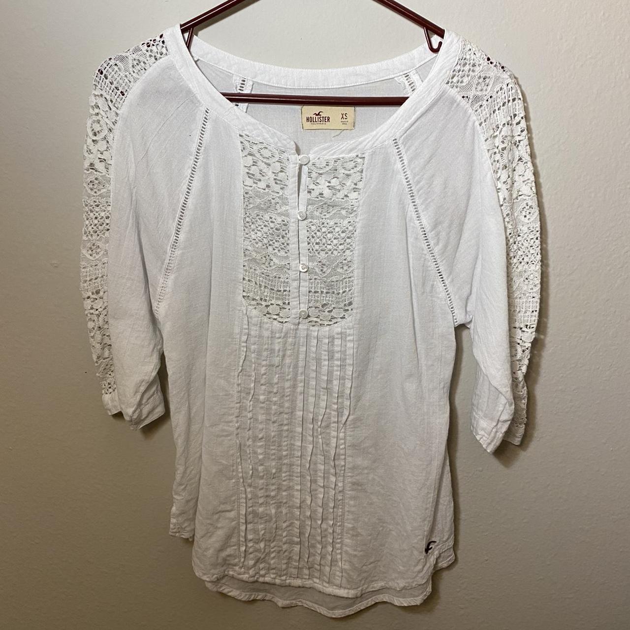 Hollister deals white blouse