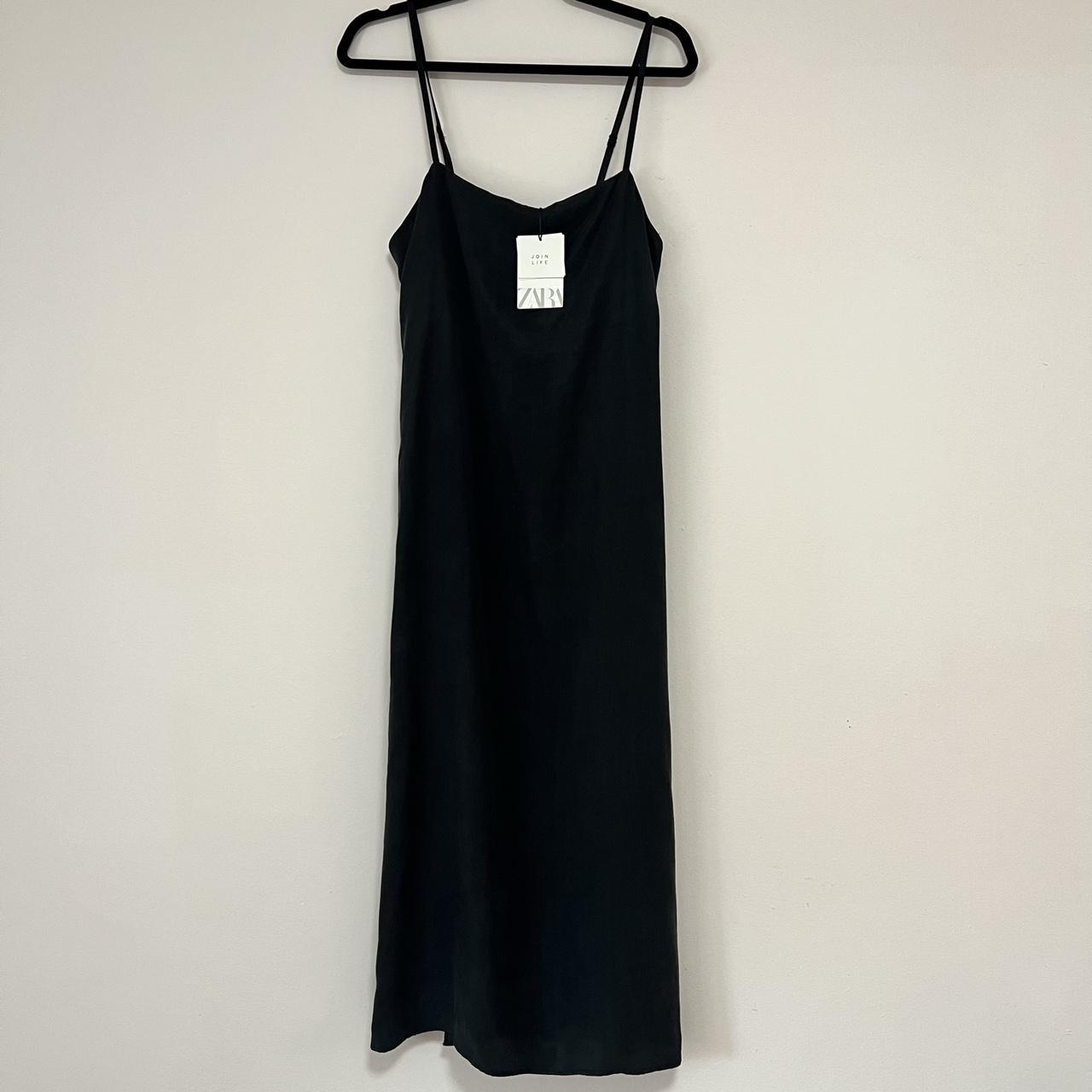 Zara Fillsens midi dress New with tags. Size M.... - Depop