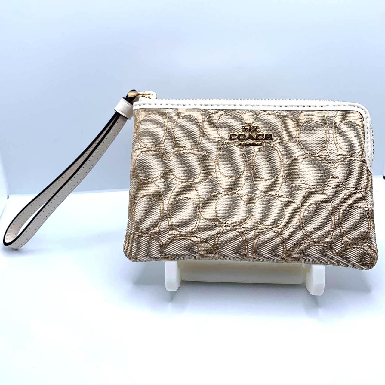 Tan coach wristlet new arrivals