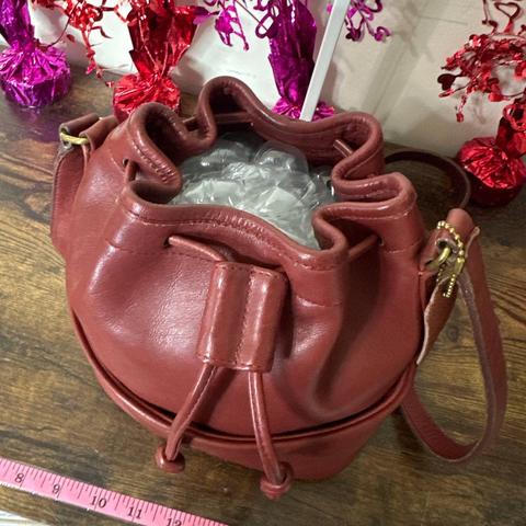 Vintage coach drawstring hot sale bucket bag