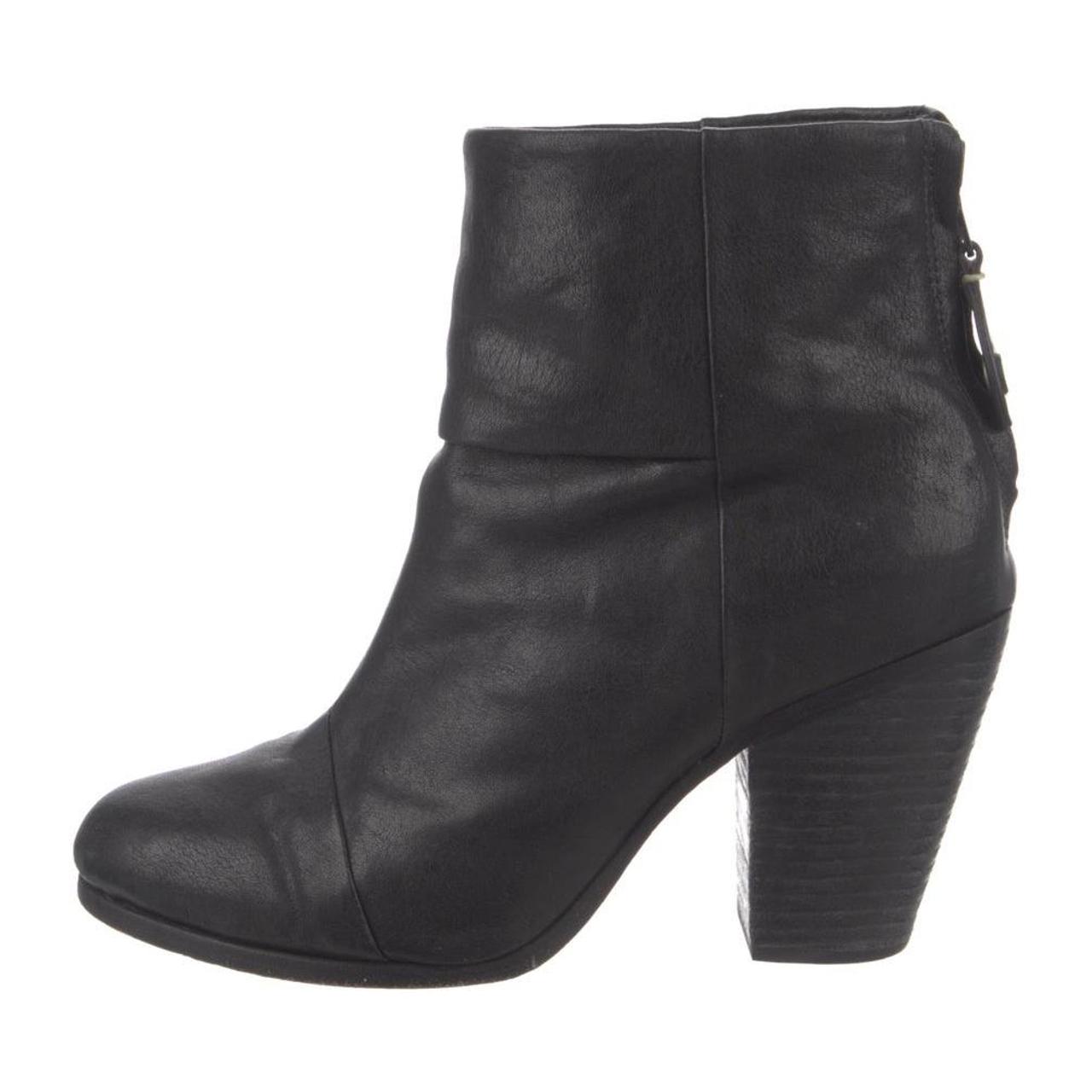 item listed by jaimiejlee