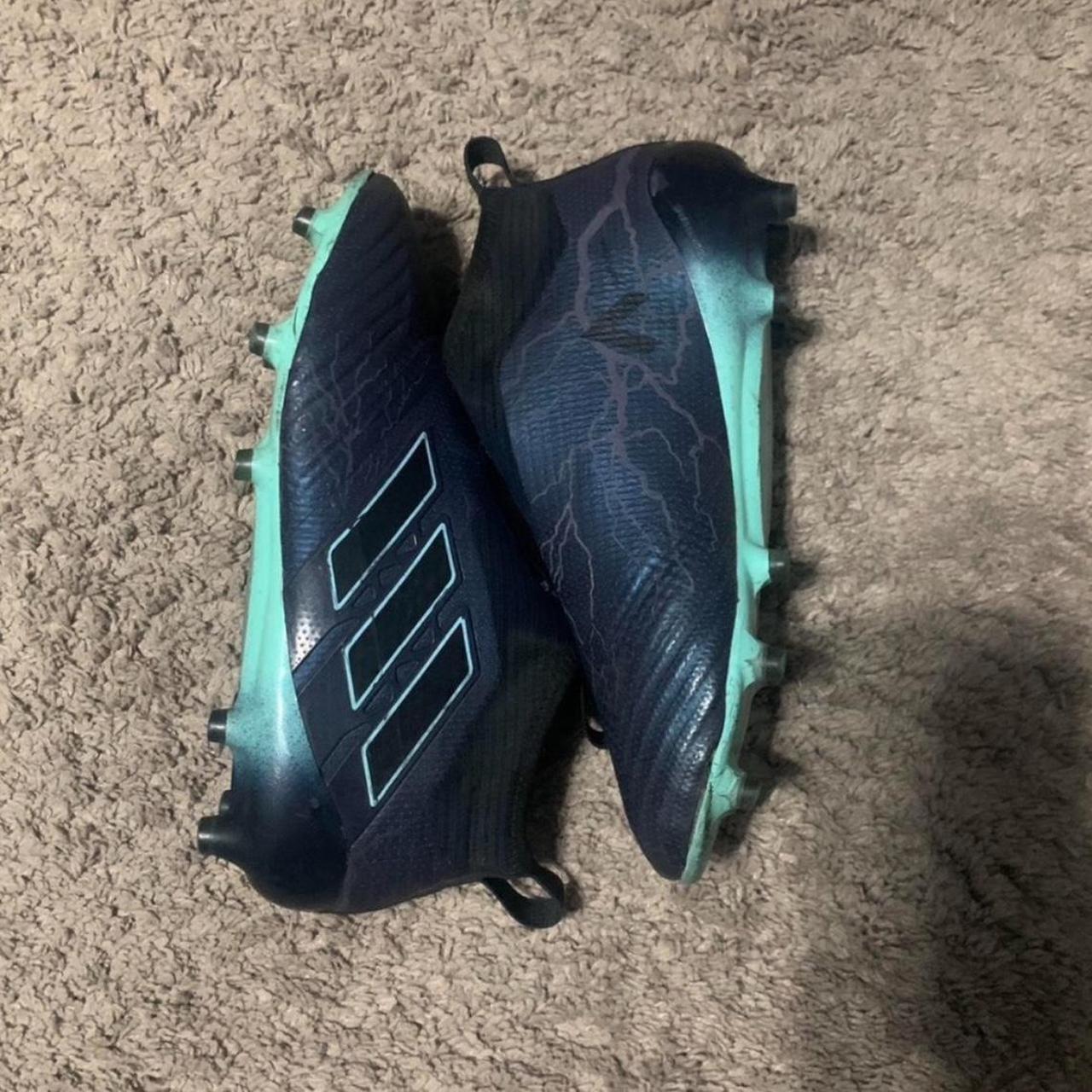 Size 17 soccer cleats online