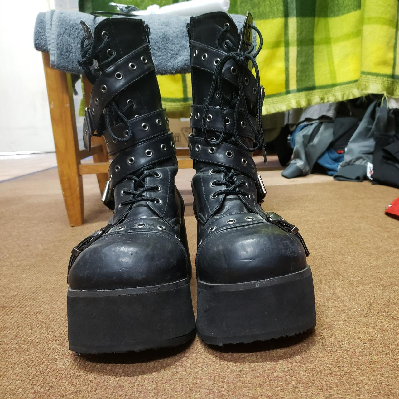 demonia unisex boots