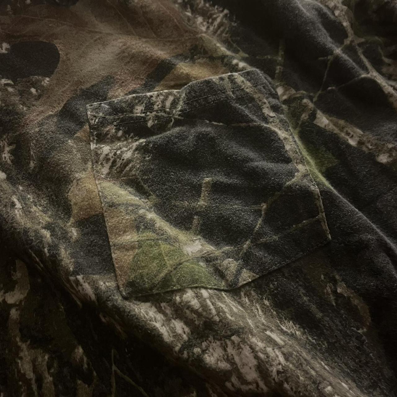 Realtree Men's Multi T-shirt | Depop