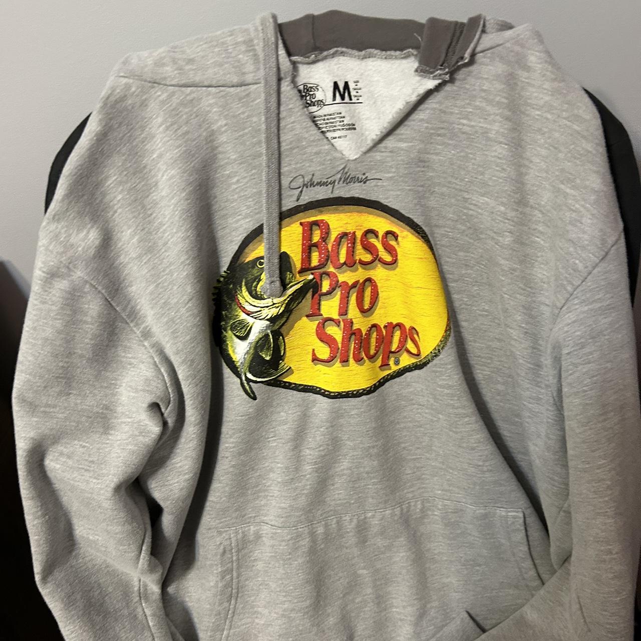 Bass Pro Shop hoodie, decent condition (only to the - Depop