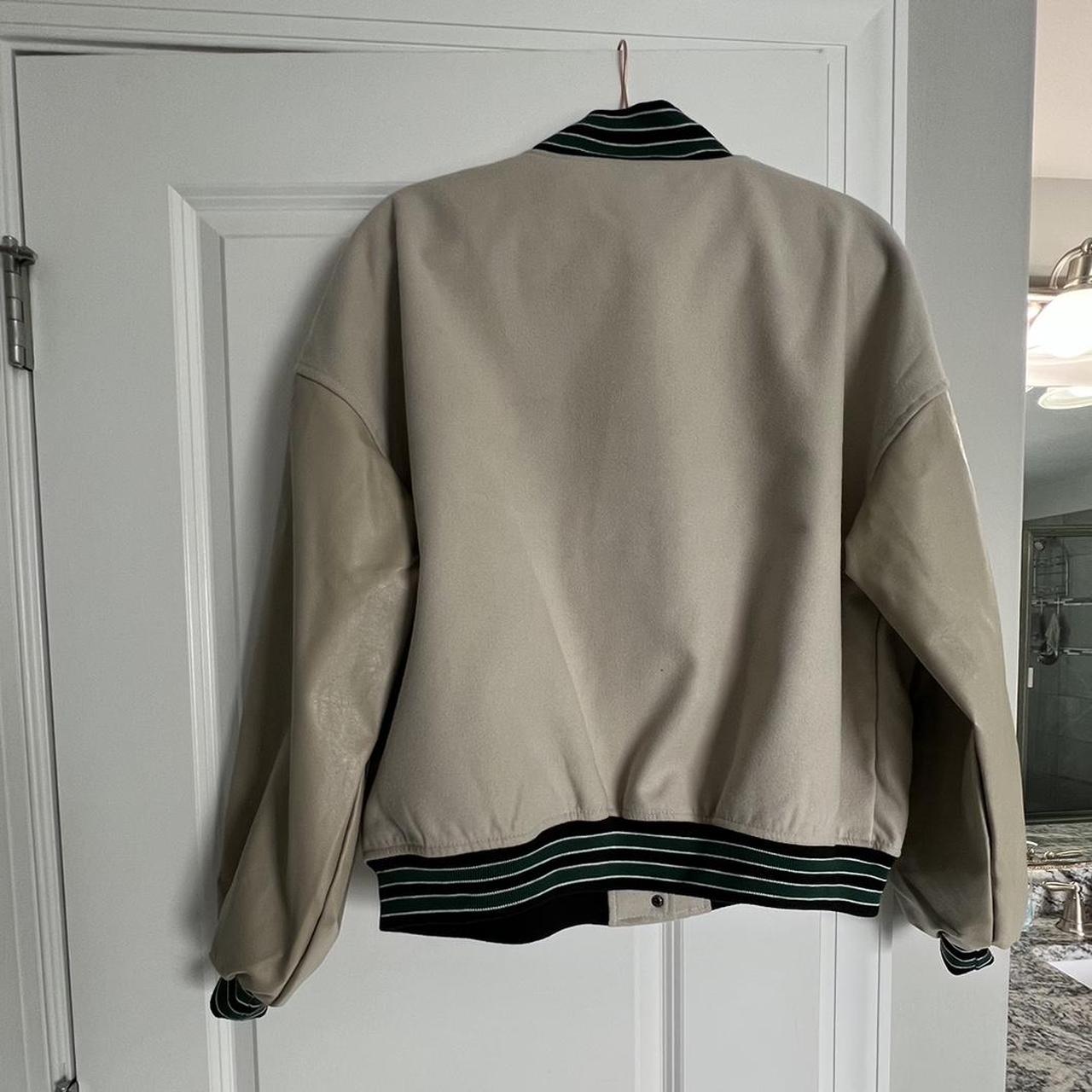 Boohoo Women's Cream Jacket Depop