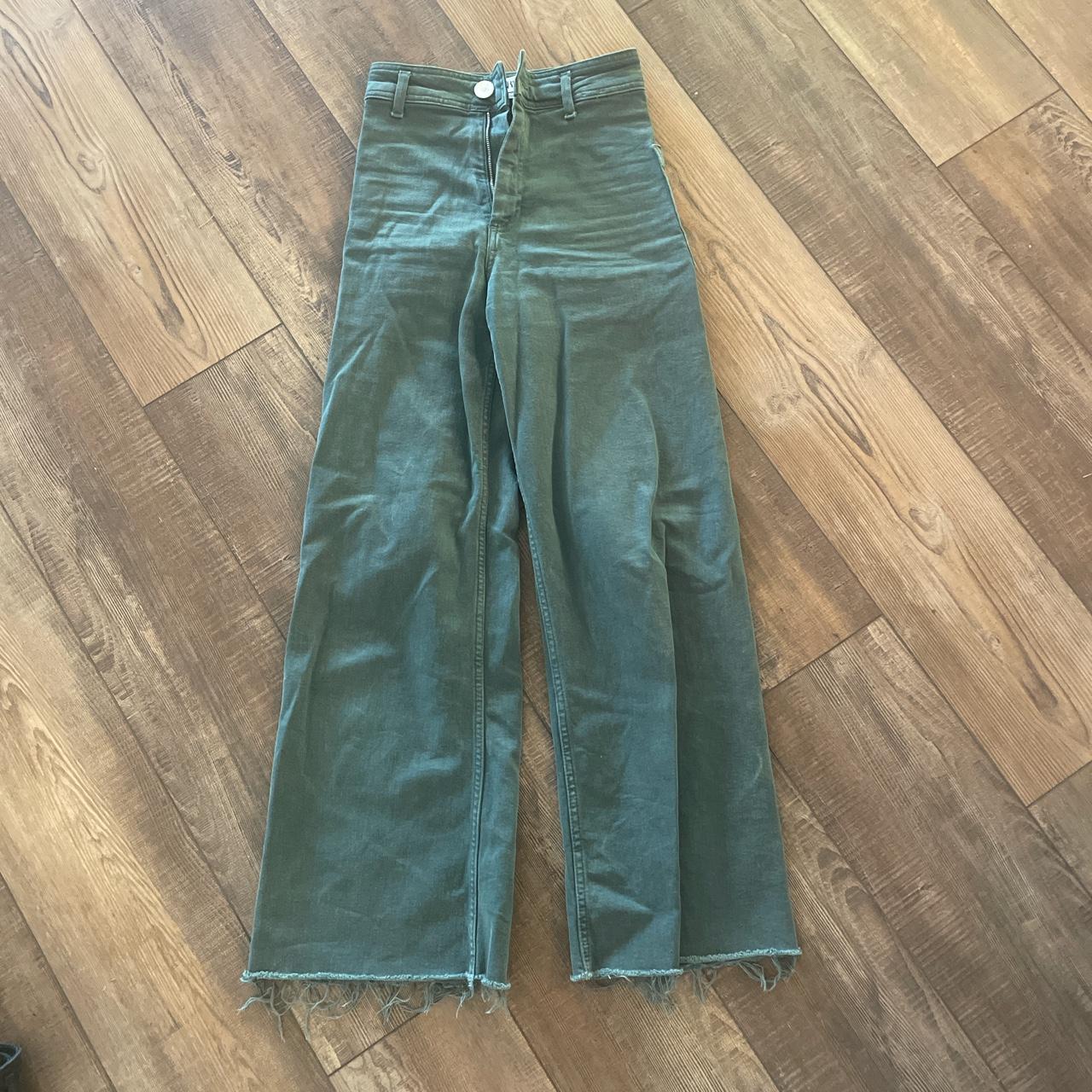 The cutest green zara marine jeans. So comfortable... - Depop