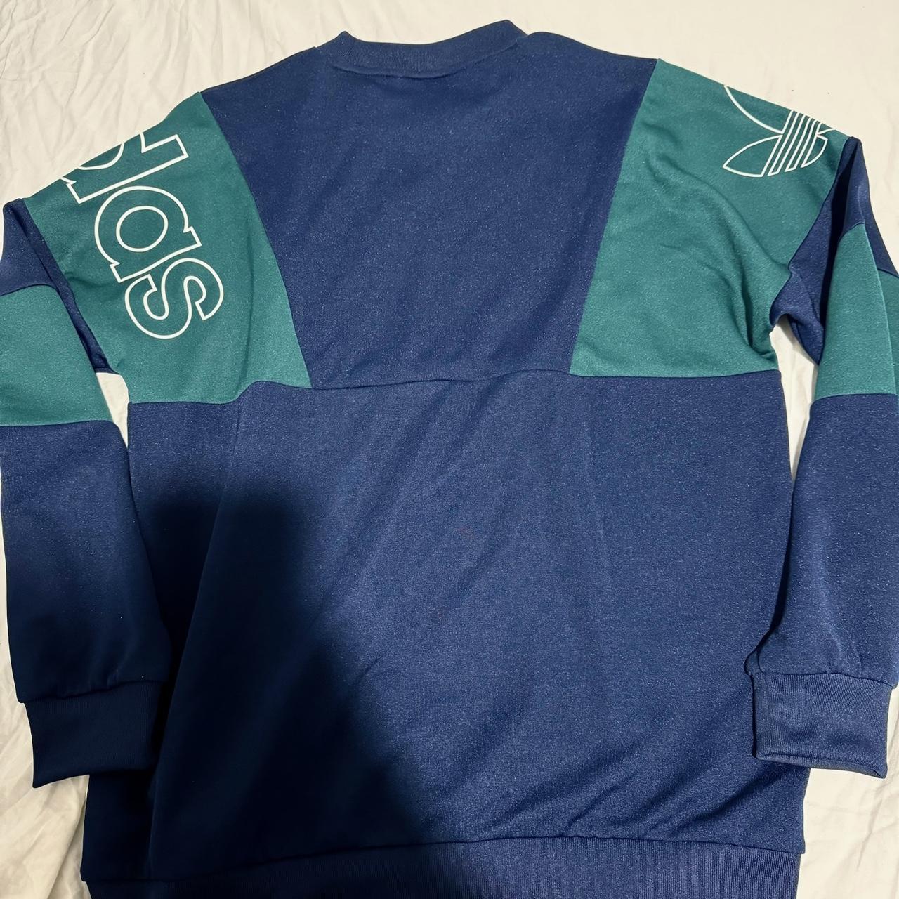 Adidas originals spirit 2024 poly crew sweatshirt