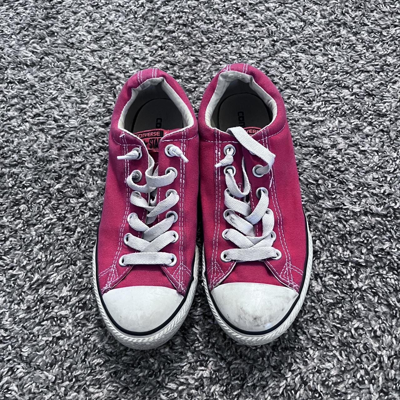 red and white fat tongue converse size juniors