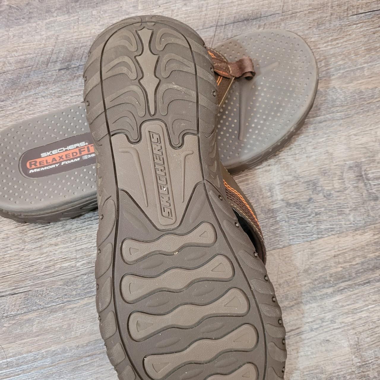 Skechers memory foam hot sale 36 flip flops