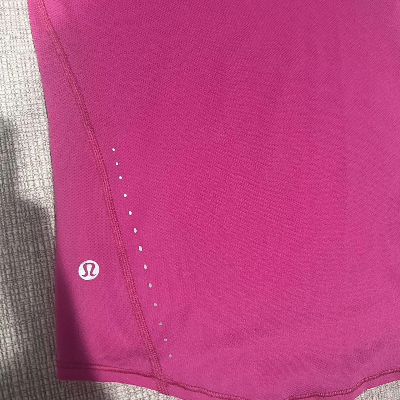 LULU HOT PINK TOP RARE #sporty #preppy - Depop