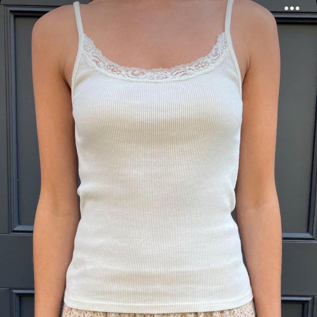 Brandy Melville, Tops, Brandy Melville White Skylar Tank Top