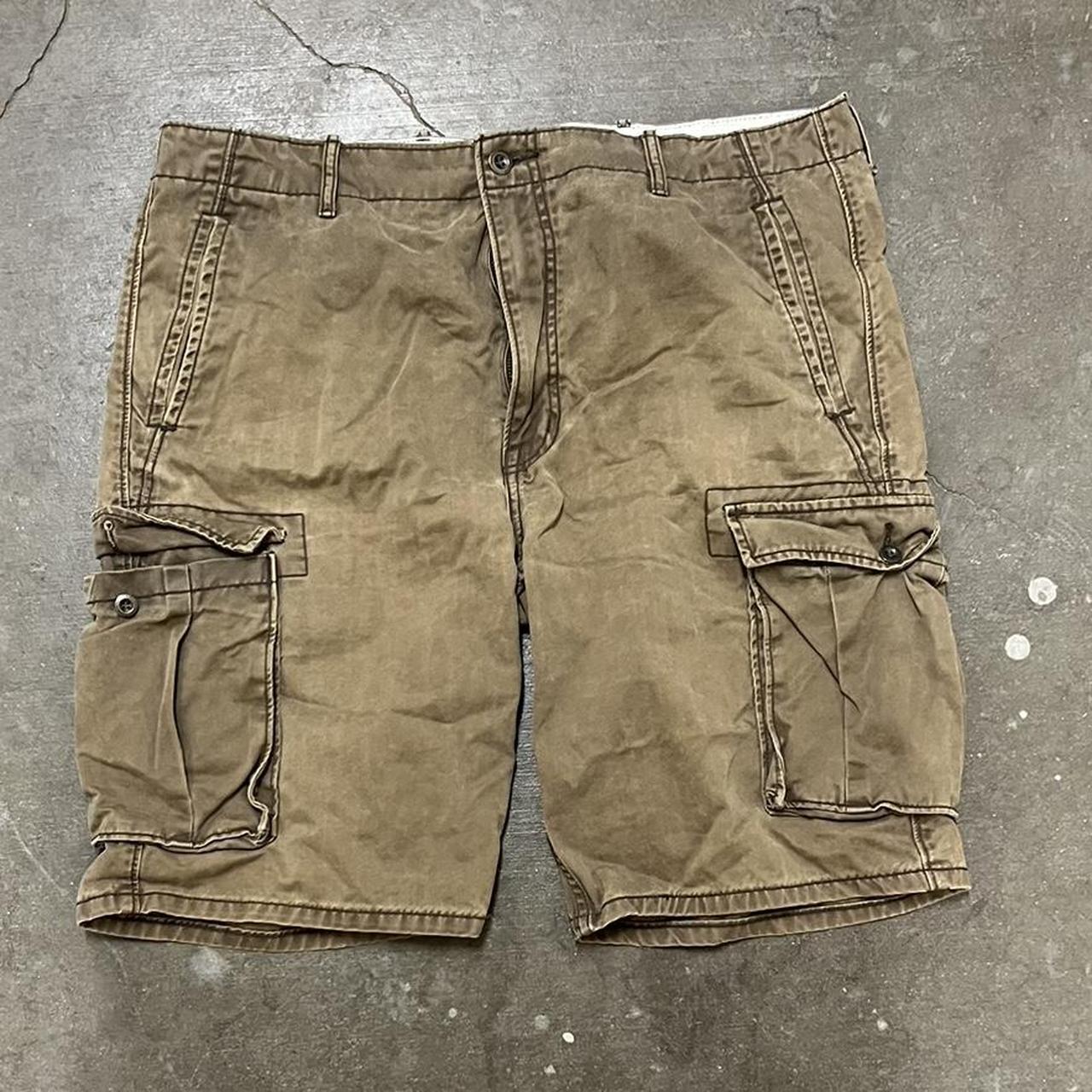 Y2k Levi Cargo Shorts 38 swag baggy fit and... Depop
