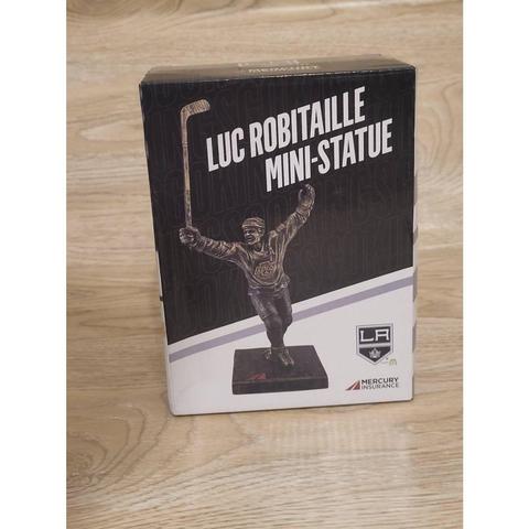 Luc Robitaille Mini Statue Los Angeles Kings Hockey - Depop